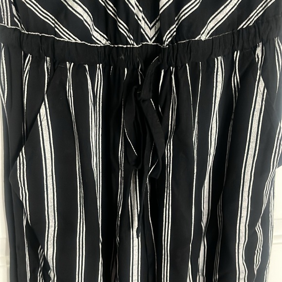 Gap Black Striped Jumpsuit Sleeveless Small Tall Drawstring Waist Viscose - Picture 3 of 15